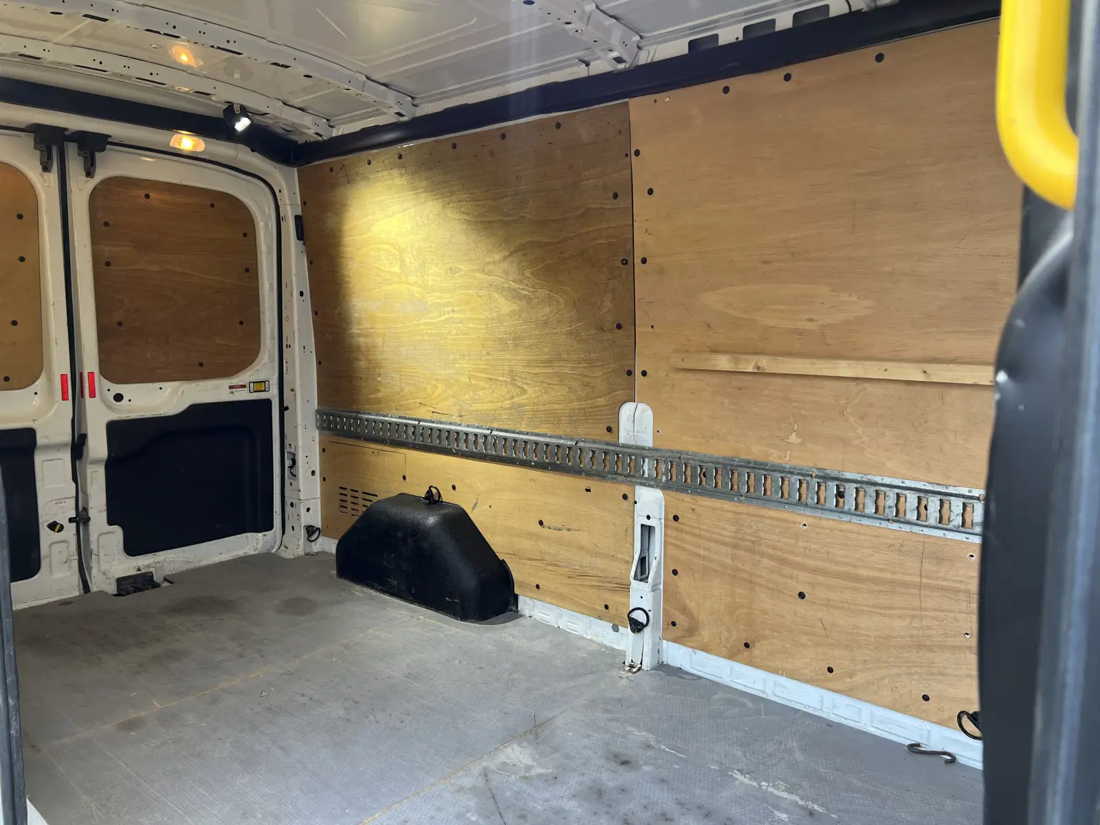 Ford Transit Tend Van L3H2