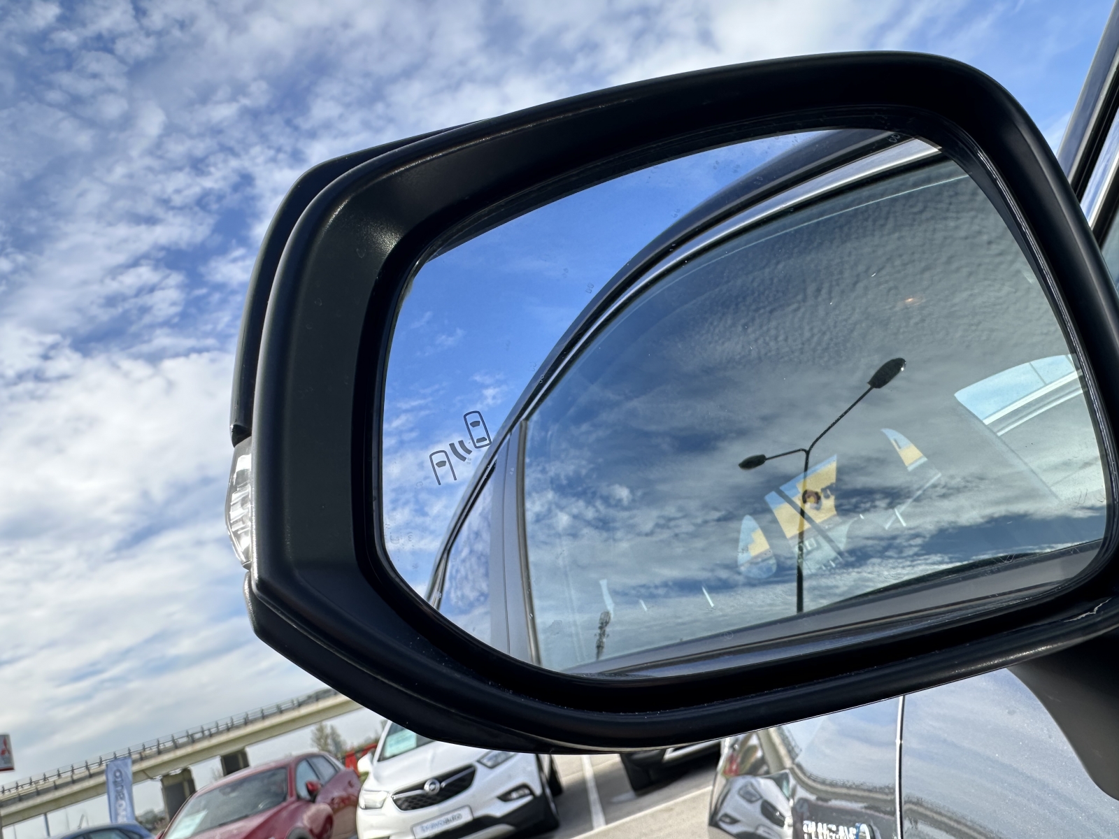 Toyota RAV4 R PHEV Plug-in Hybrid