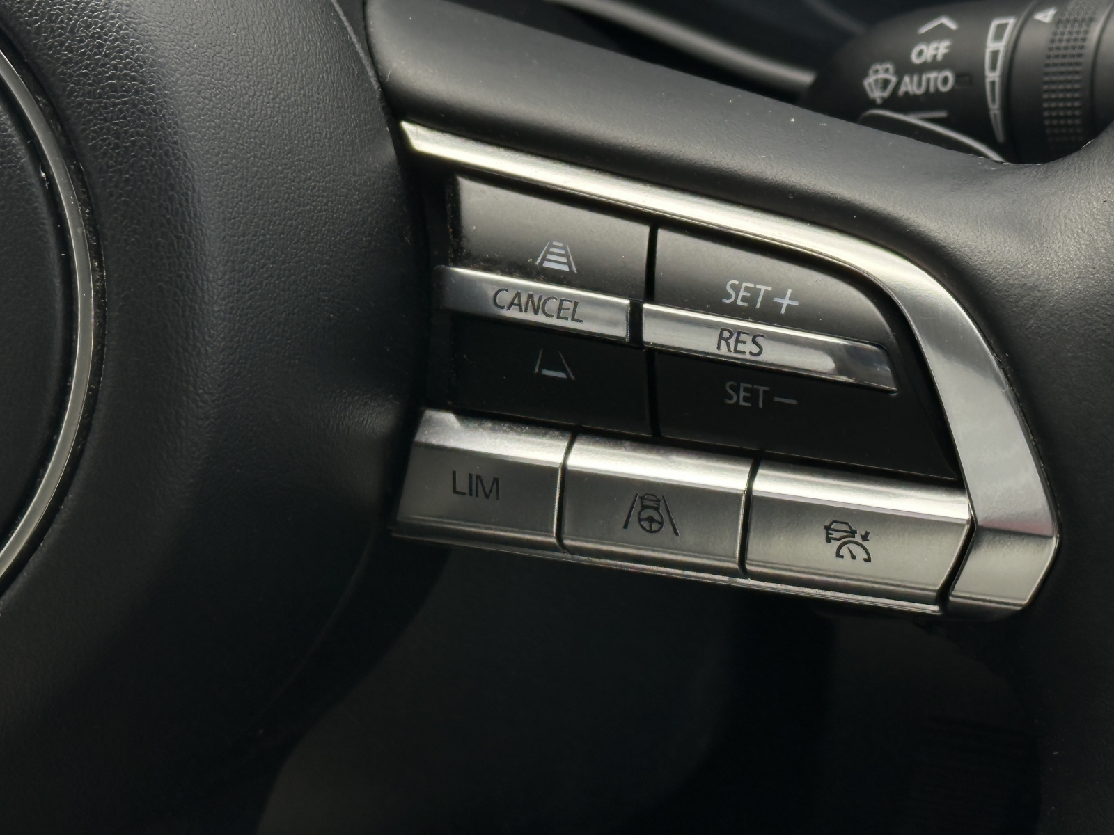 Mazda CX-30 Skyactiv-X Luxury