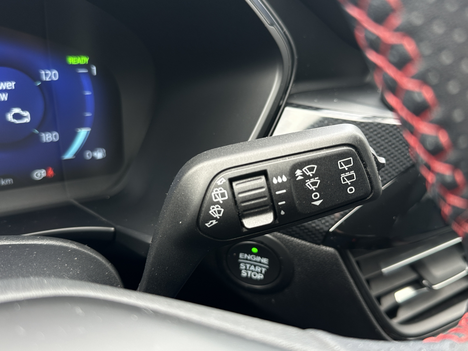 Ford Kuga ST-Line X PHEV