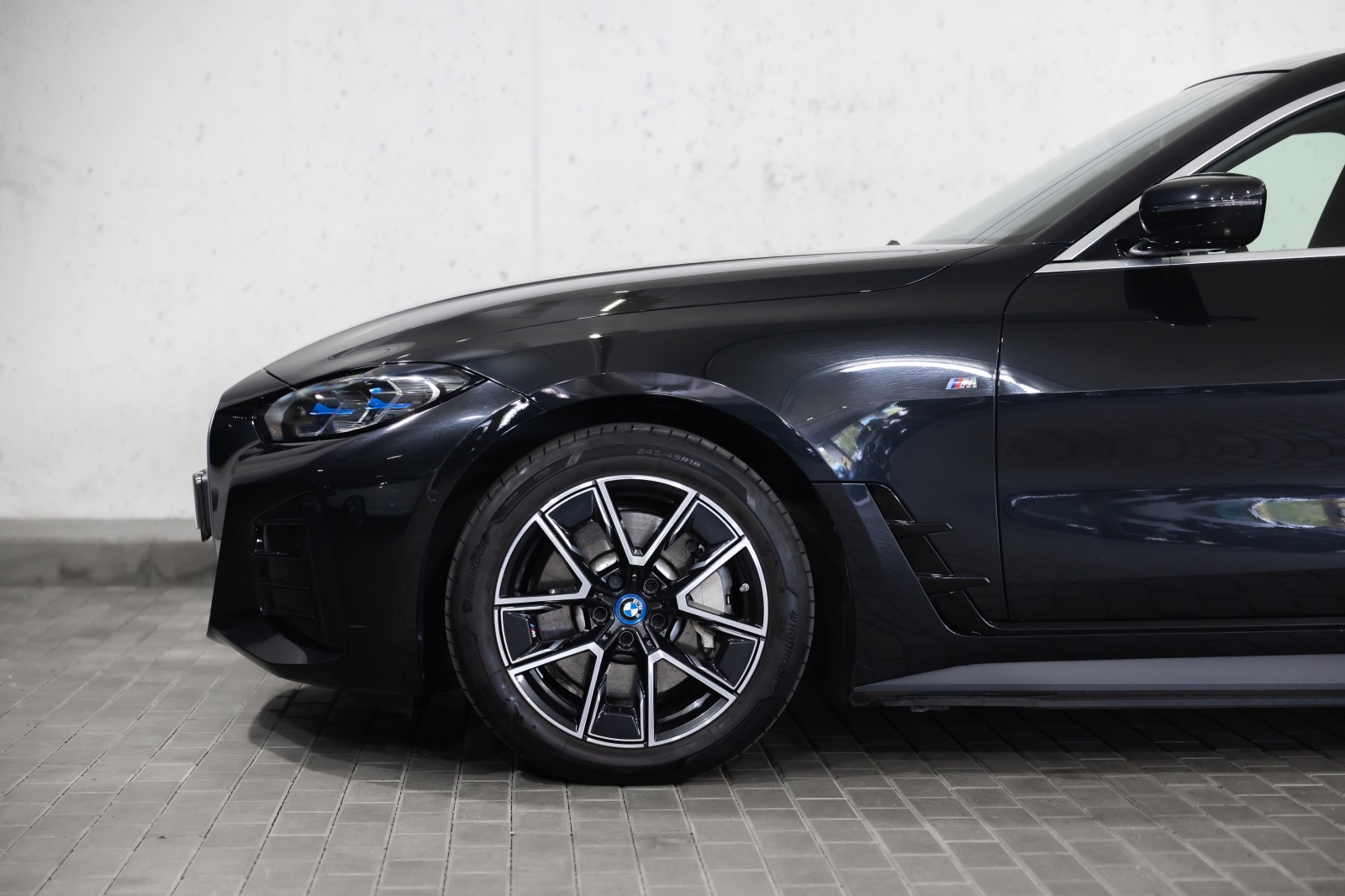 BMW i4 eDrive40