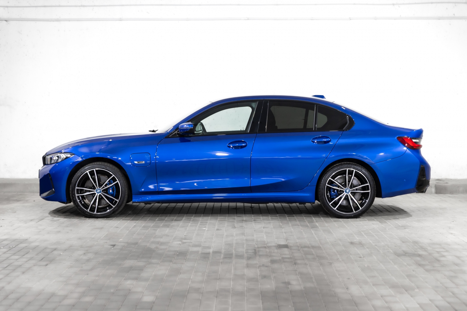 BMW 330 e xDrive