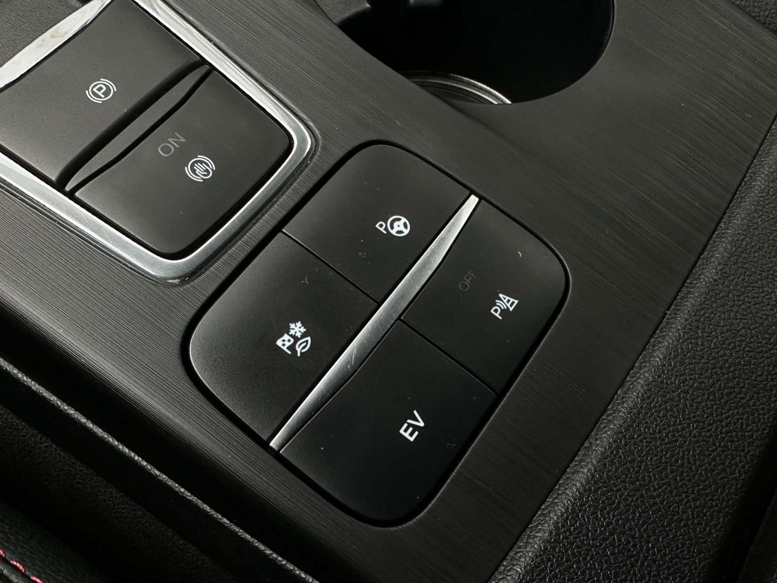 Ford Kuga ST-Line X Plug-In Hybrid