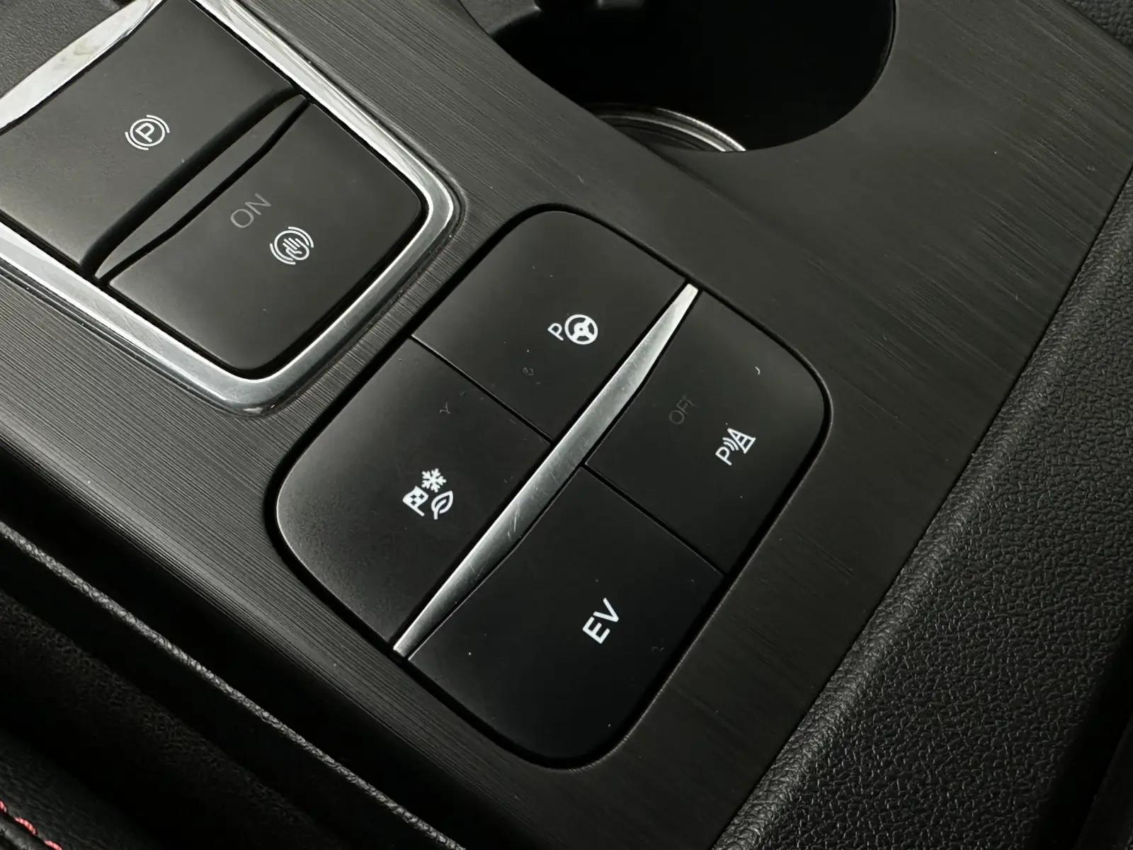 Ford Kuga ST-Line X Plug-In Hybrid