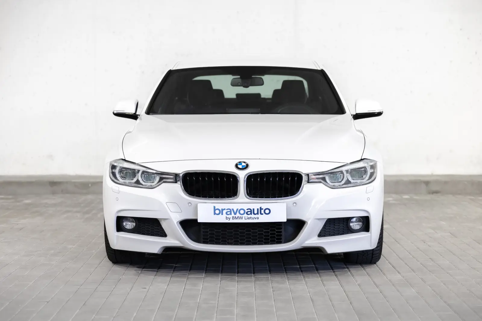 BMW 320 i