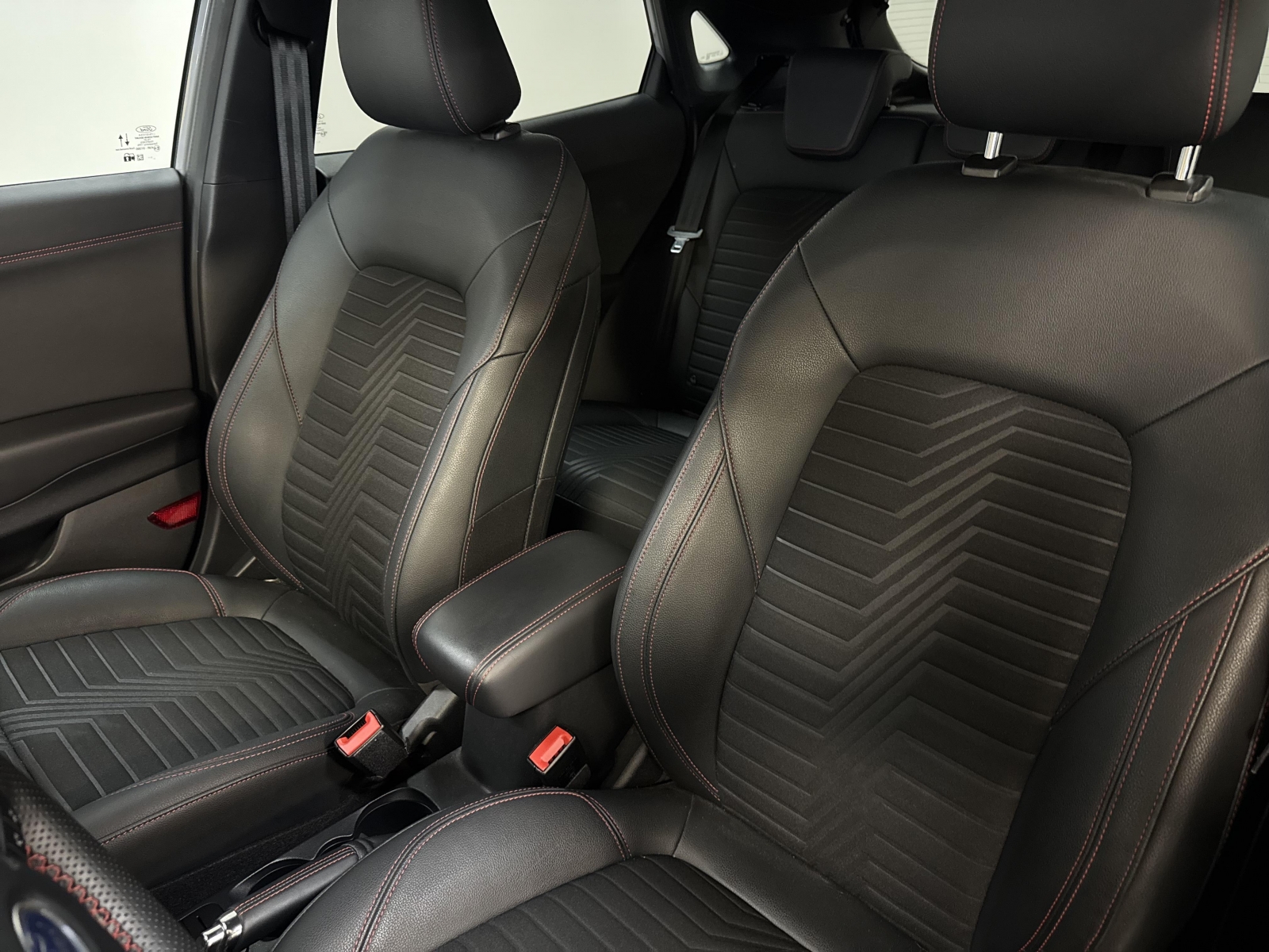 Ford Puma ST-LineX MHEV