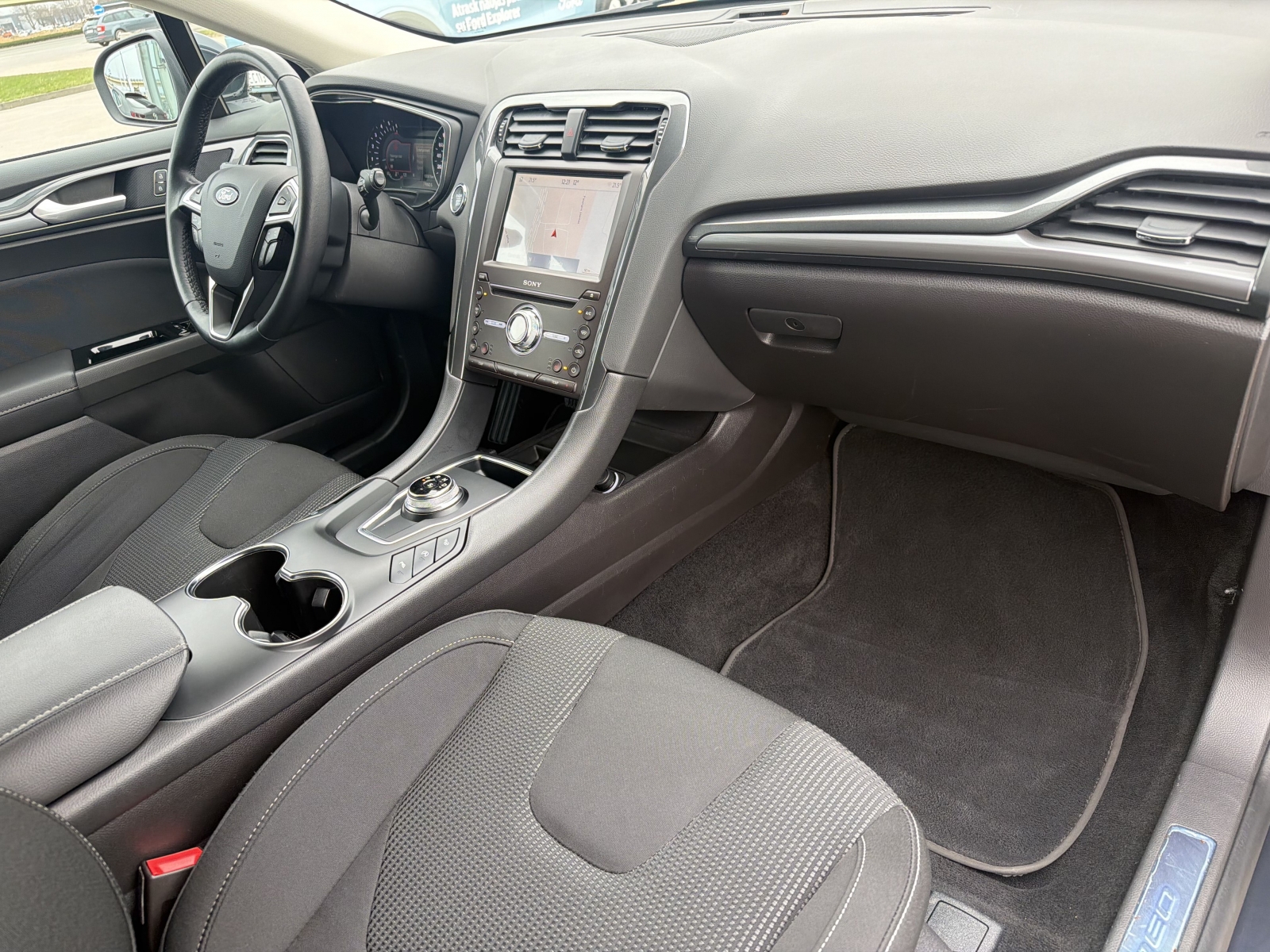 Ford Mondeo Titanium