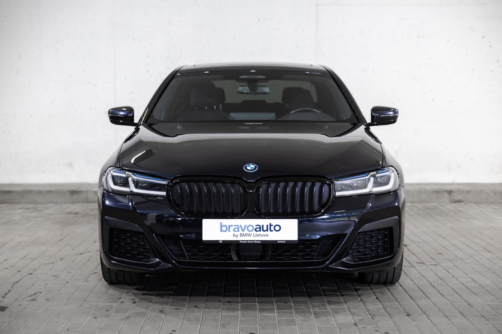BMW 545 e xDrive