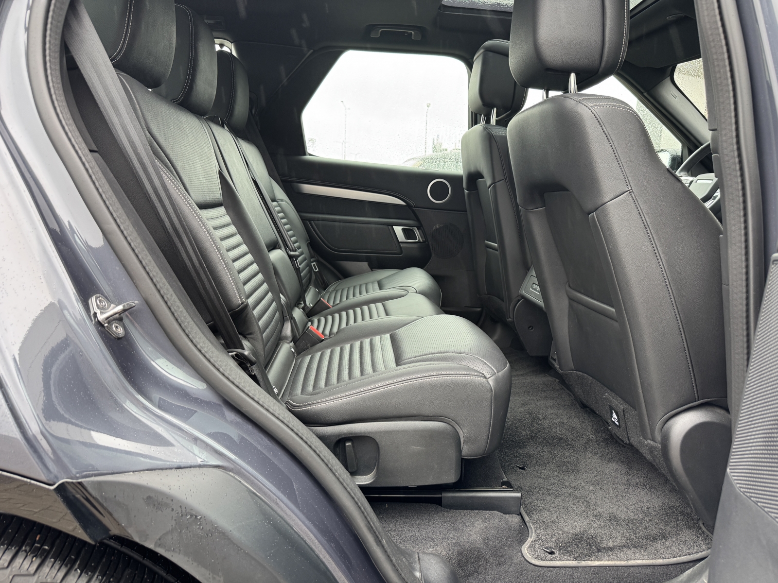Land Rover Discovery D250 Dynamic SE 3.0