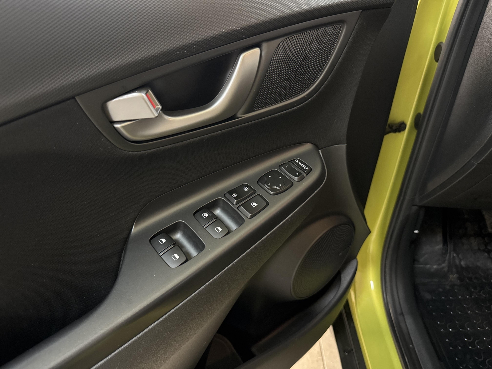 Hyundai Kona 2WD