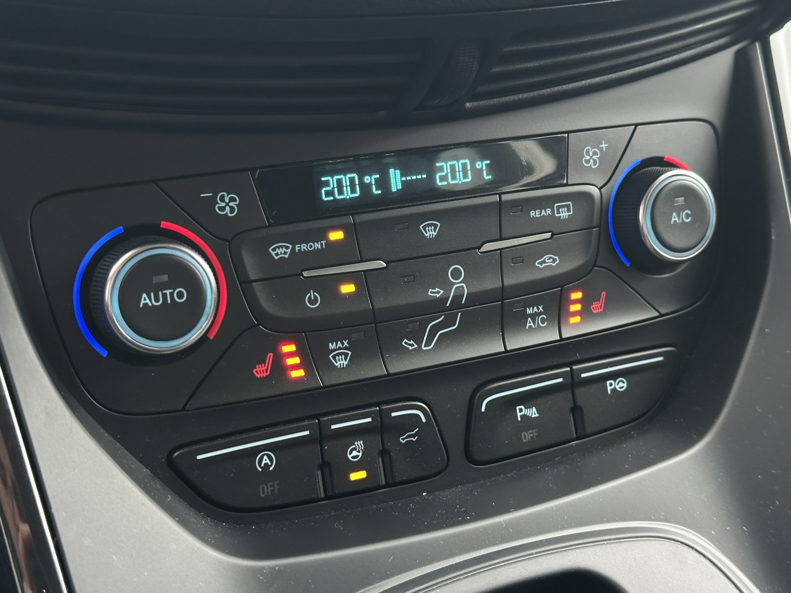 Ford Kuga Titanium AWD