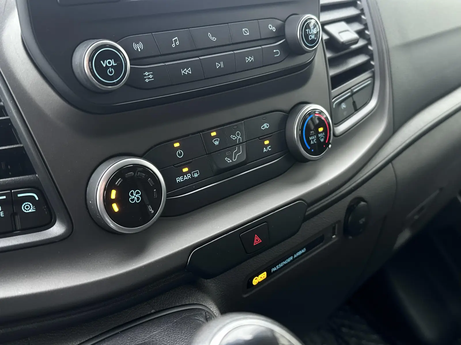 Ford Transit Custom Combi Trend 320 Kombi EcoBlue