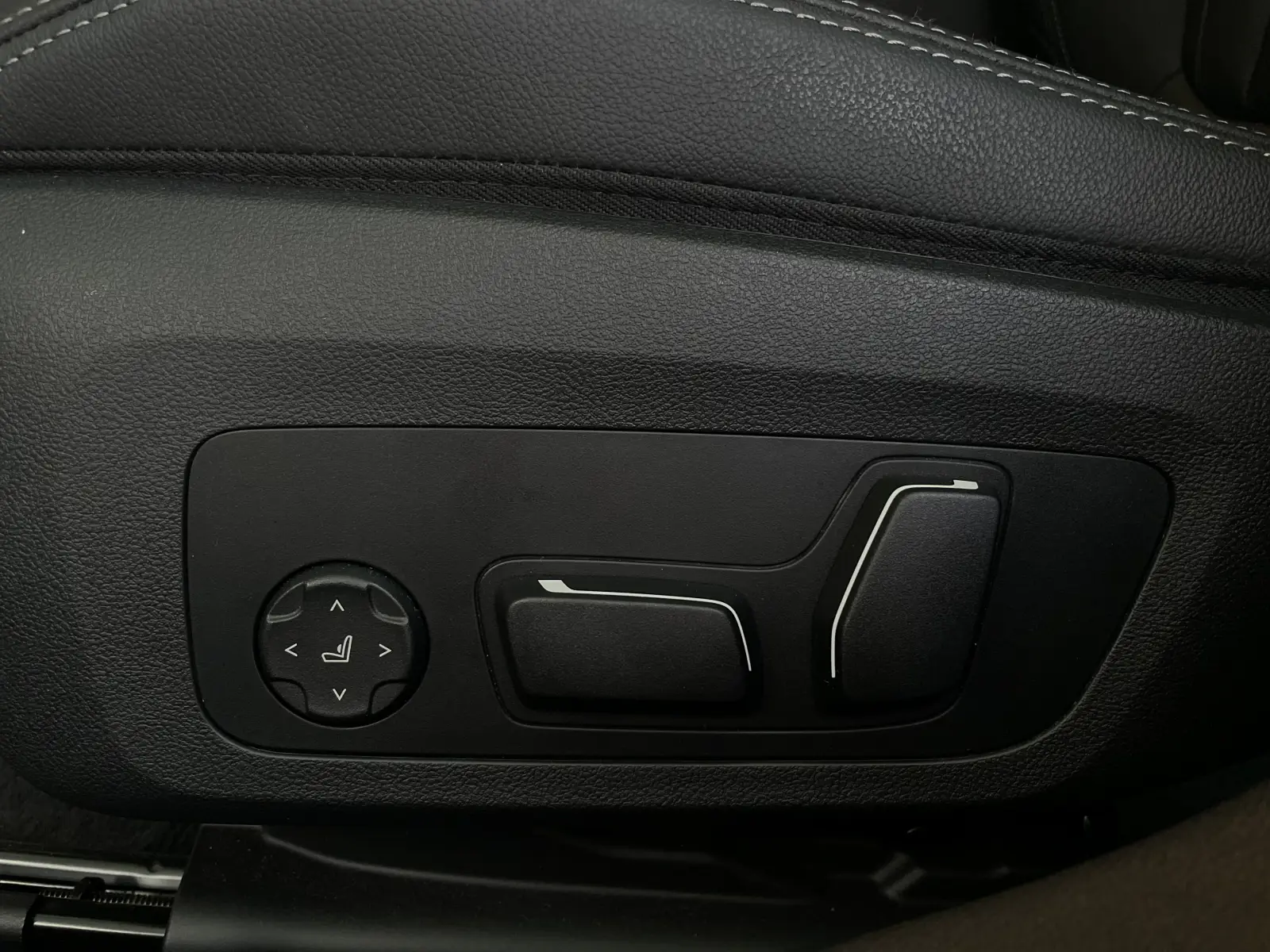 c380504398f4bc0ae0081fea0cc15a8e6a561aa14f798.jpg