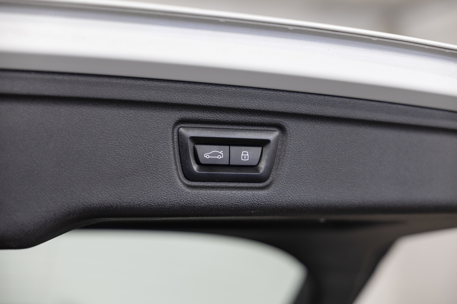 BMW 330 e