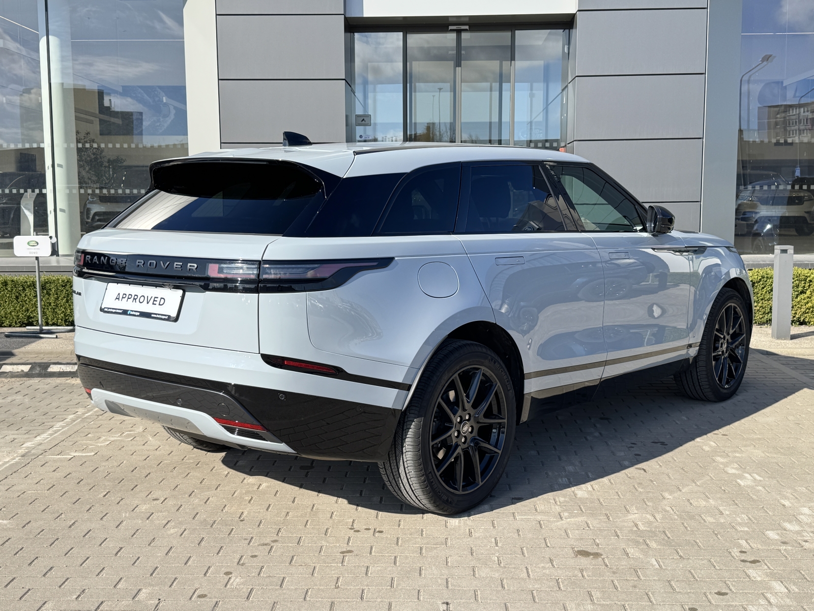 Land Rover Range Rover Velar P400 DYNAMIC SE