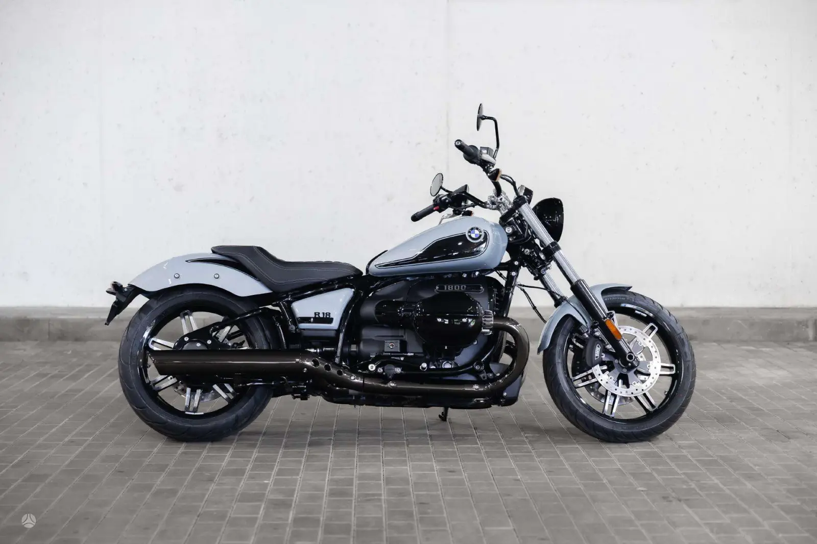 BMW (moto) R 18