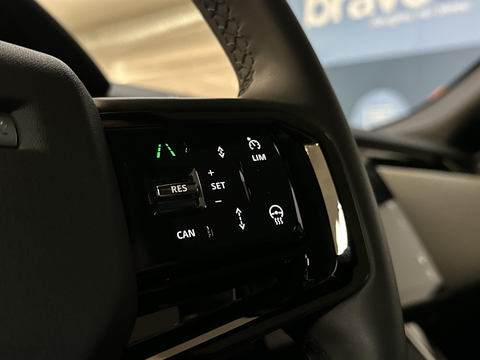 Land Rover Range Rover Velar D200 DYNAMIC SE