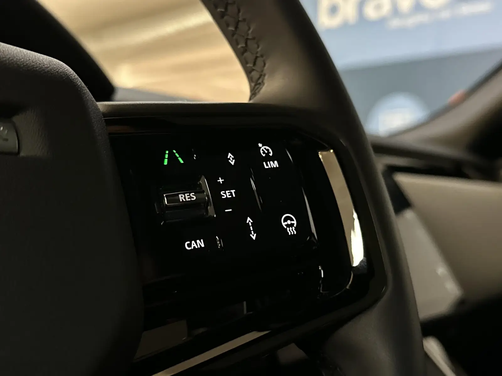 Land Rover Range Rover Velar D200 DYNAMIC SE