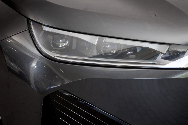 BMW iX xDrive40