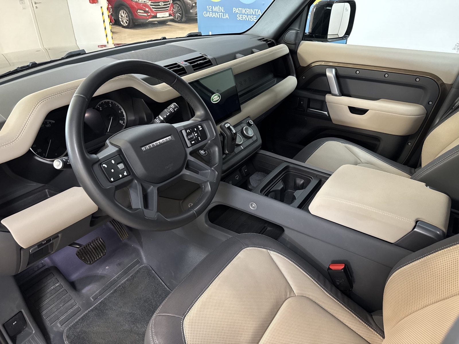 Land Rover Defender D250 MHEV X-Dynamic HSE