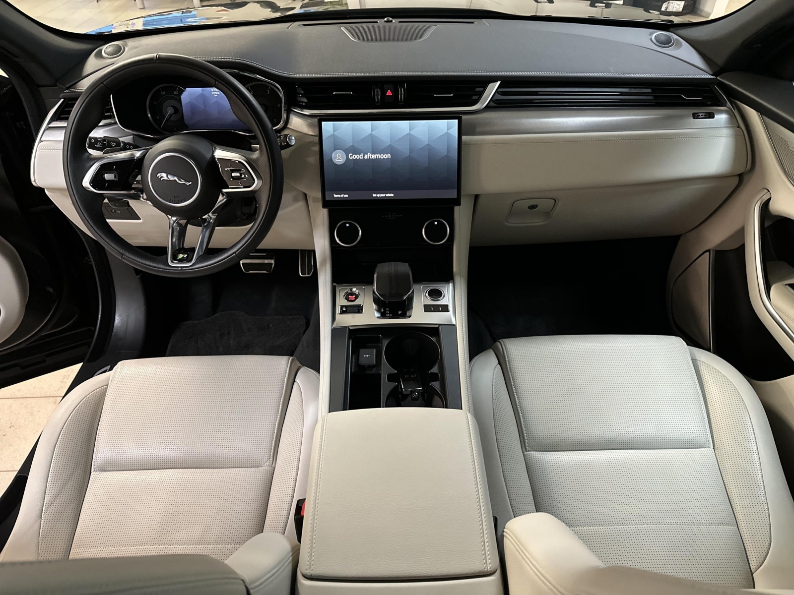Jaguar F-Pace