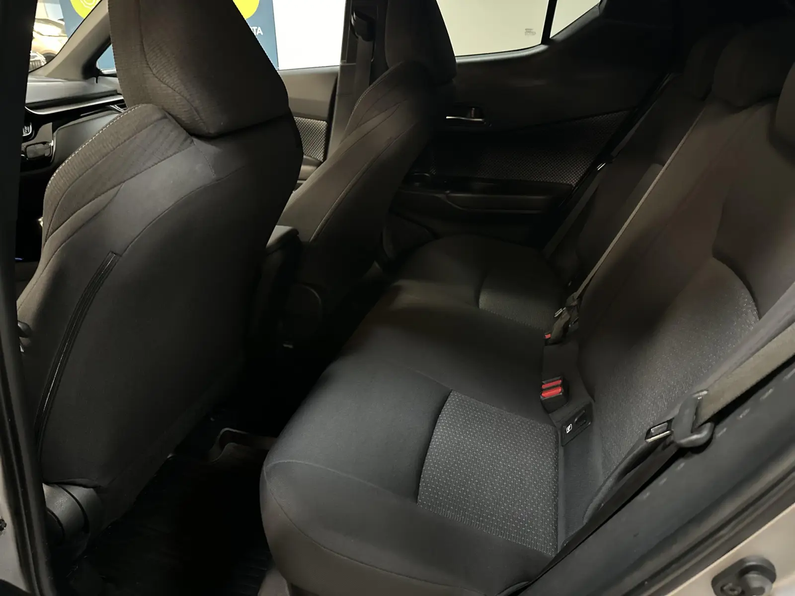 Toyota C-HR Hybrid Style