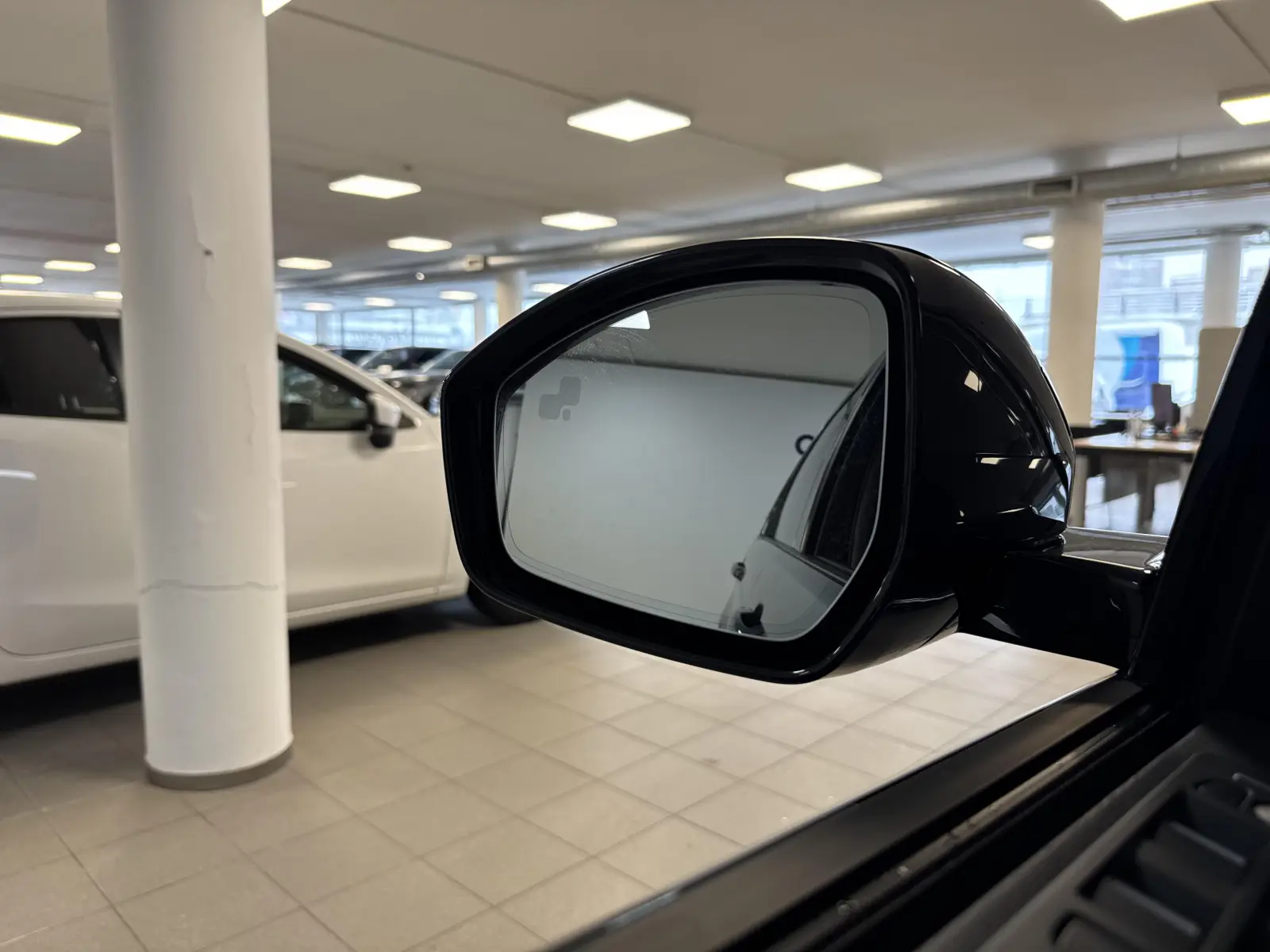 e8980d2ff5e66ccfca9858c57a24f4a1698db3e37ebdb.jpg