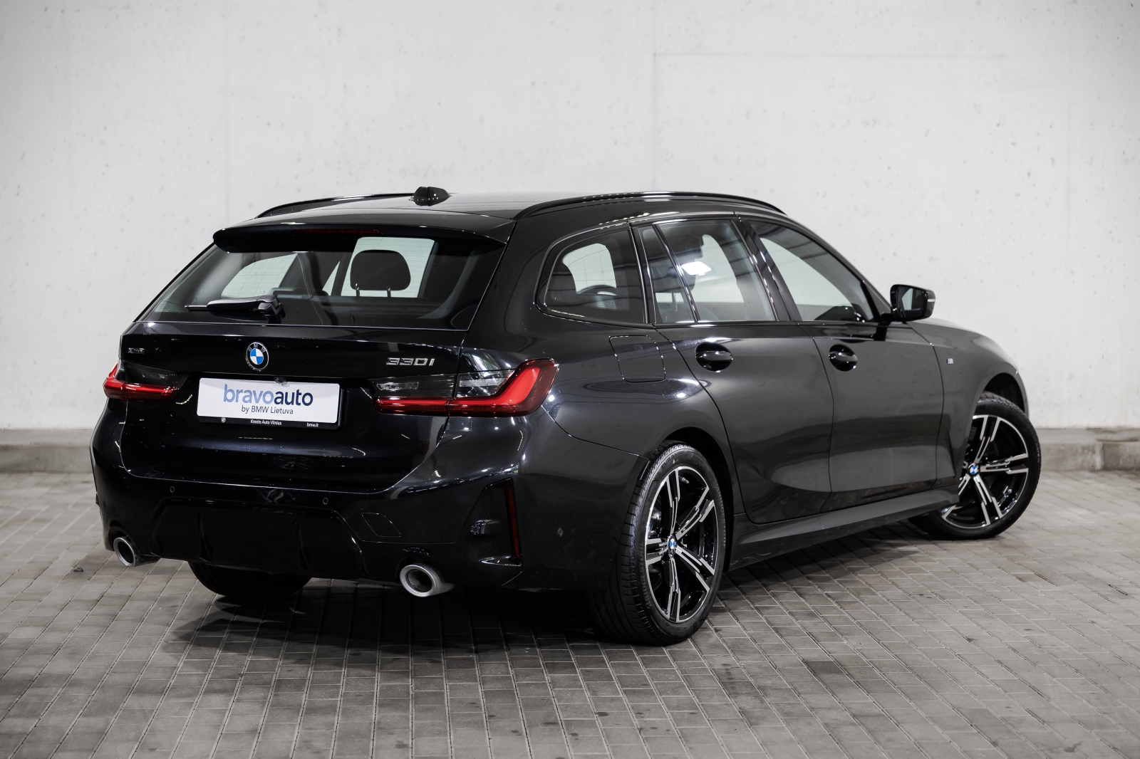 BMW 330 i xDrive