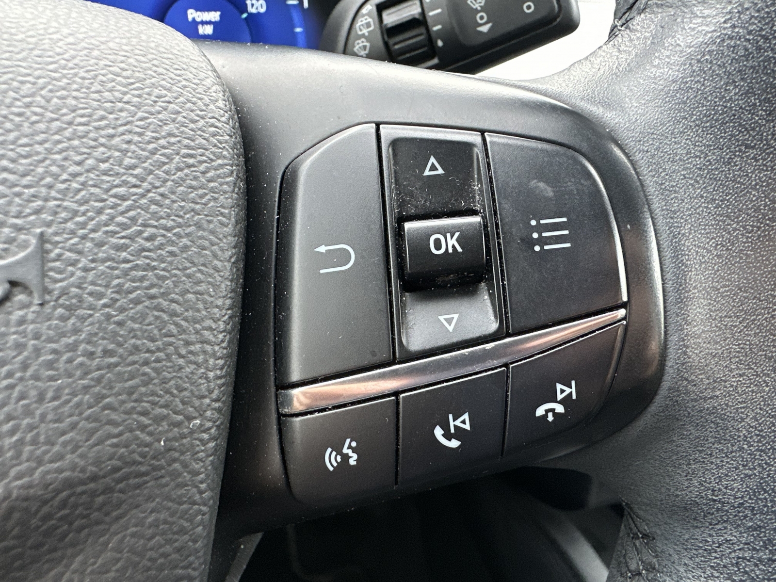 Ford Kuga TITANIUM 2,5 L DURATEC PLUG-IN HYBRID 225 AG CVT