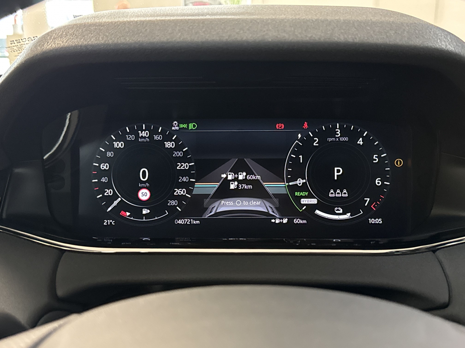 Land Rover Range Rover Evoque P300E Plug-In Hybrid AWD R-Dynamic SE