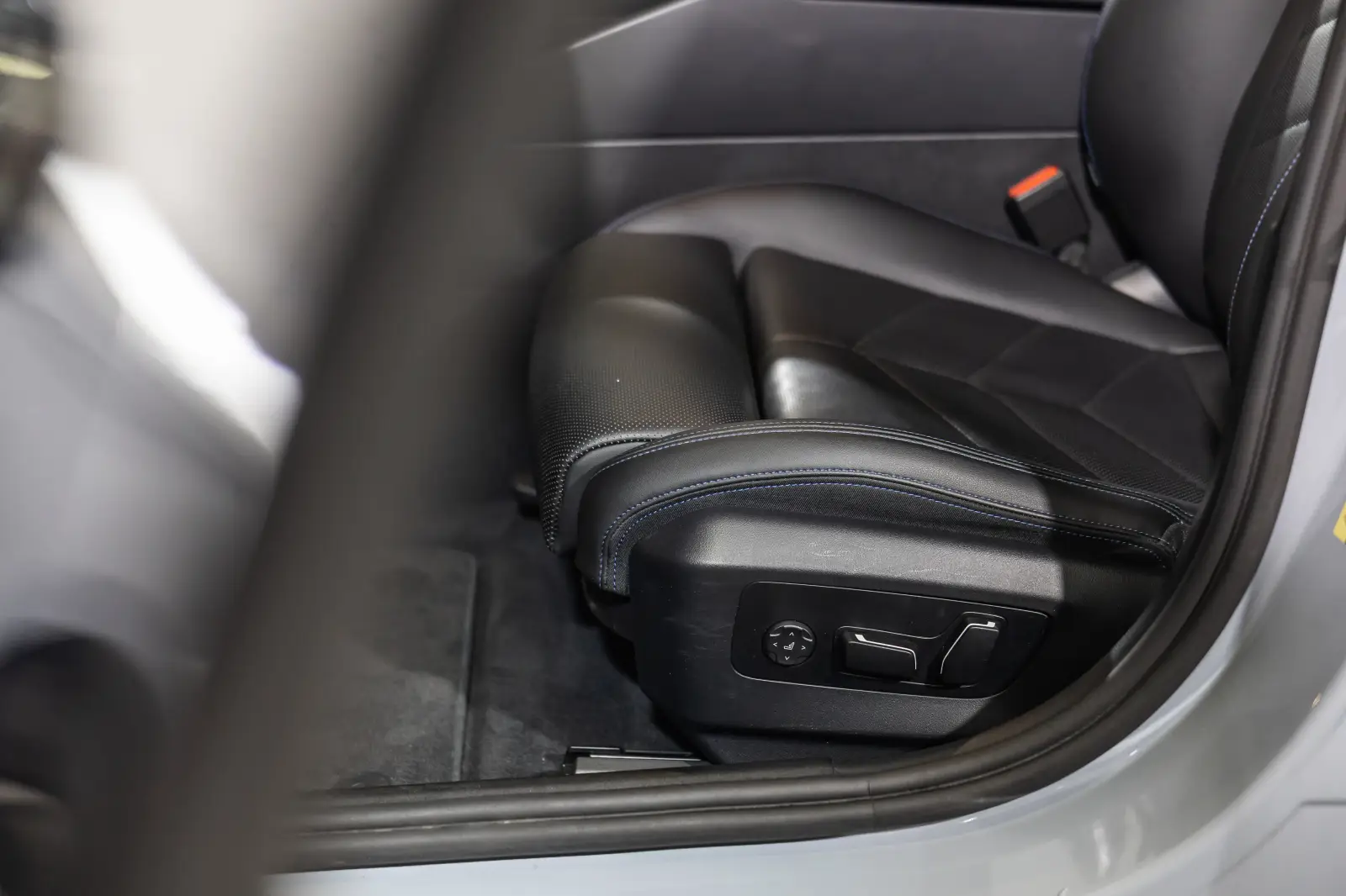 f324016a0331e291c887826bb0bf723d6adf3e3af3c0e.jpg