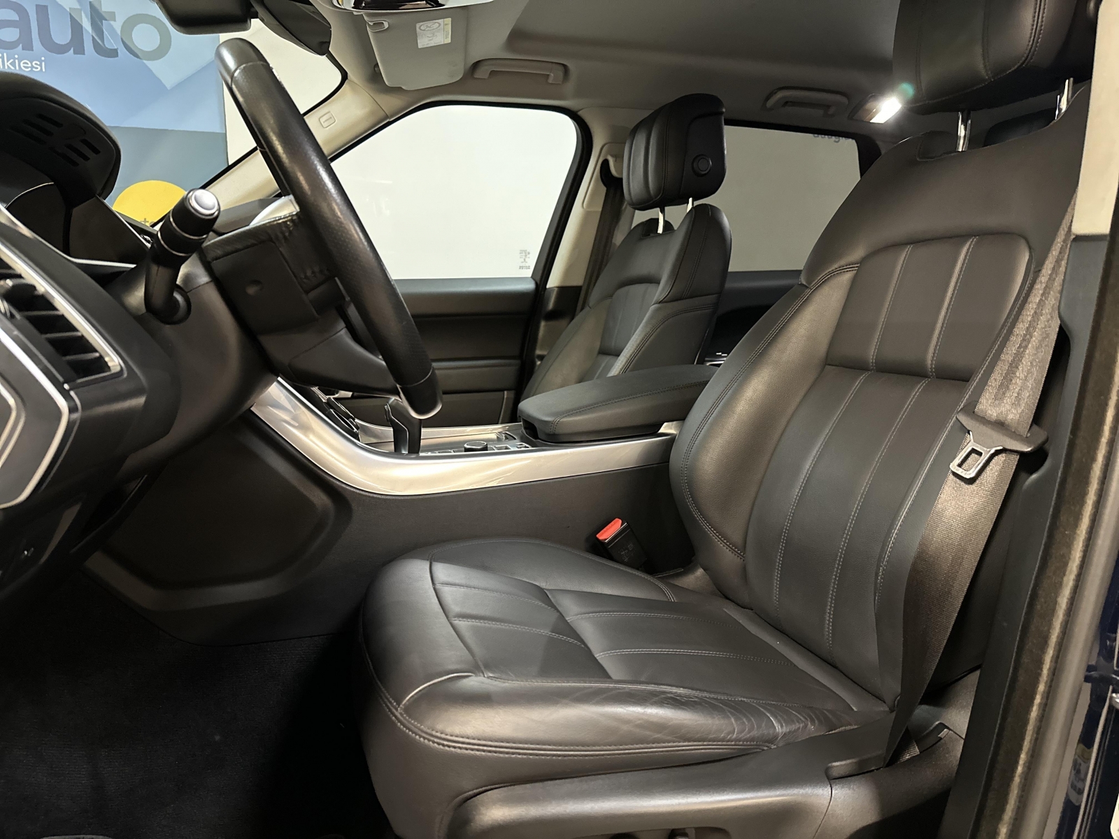 Land Rover Range Rover Sport SE