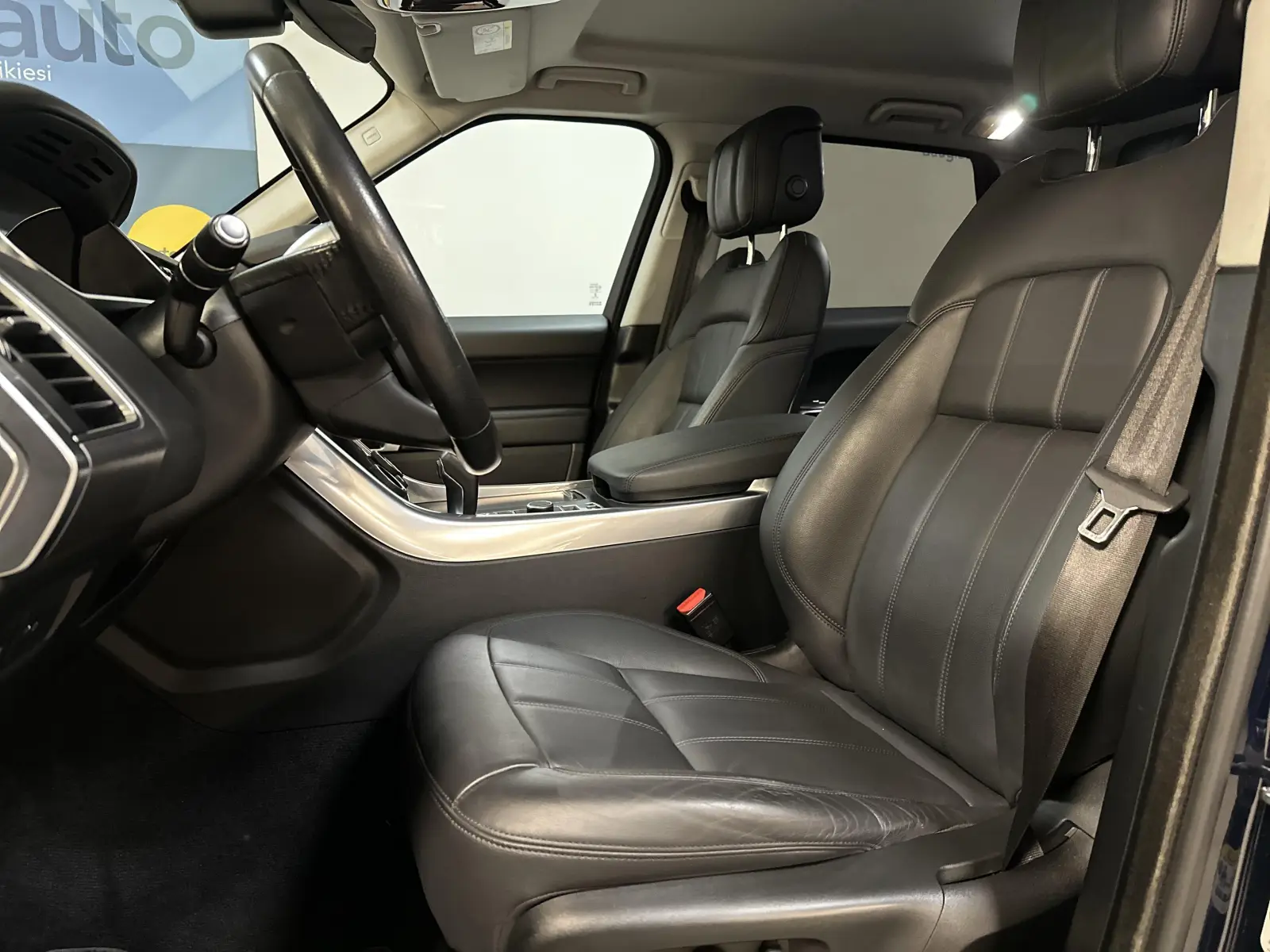 Land Rover Range Rover Sport SE