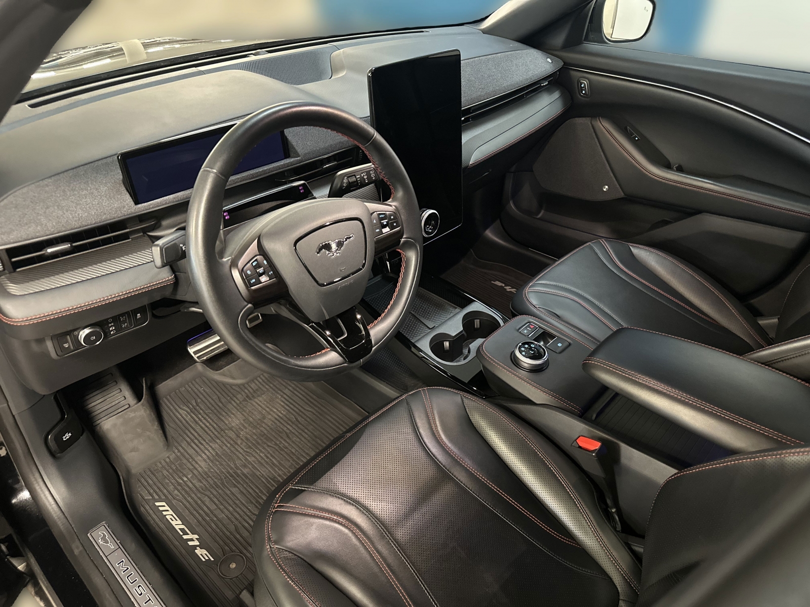 Ford Mustang Mach-E AWD 350 Extendet Range