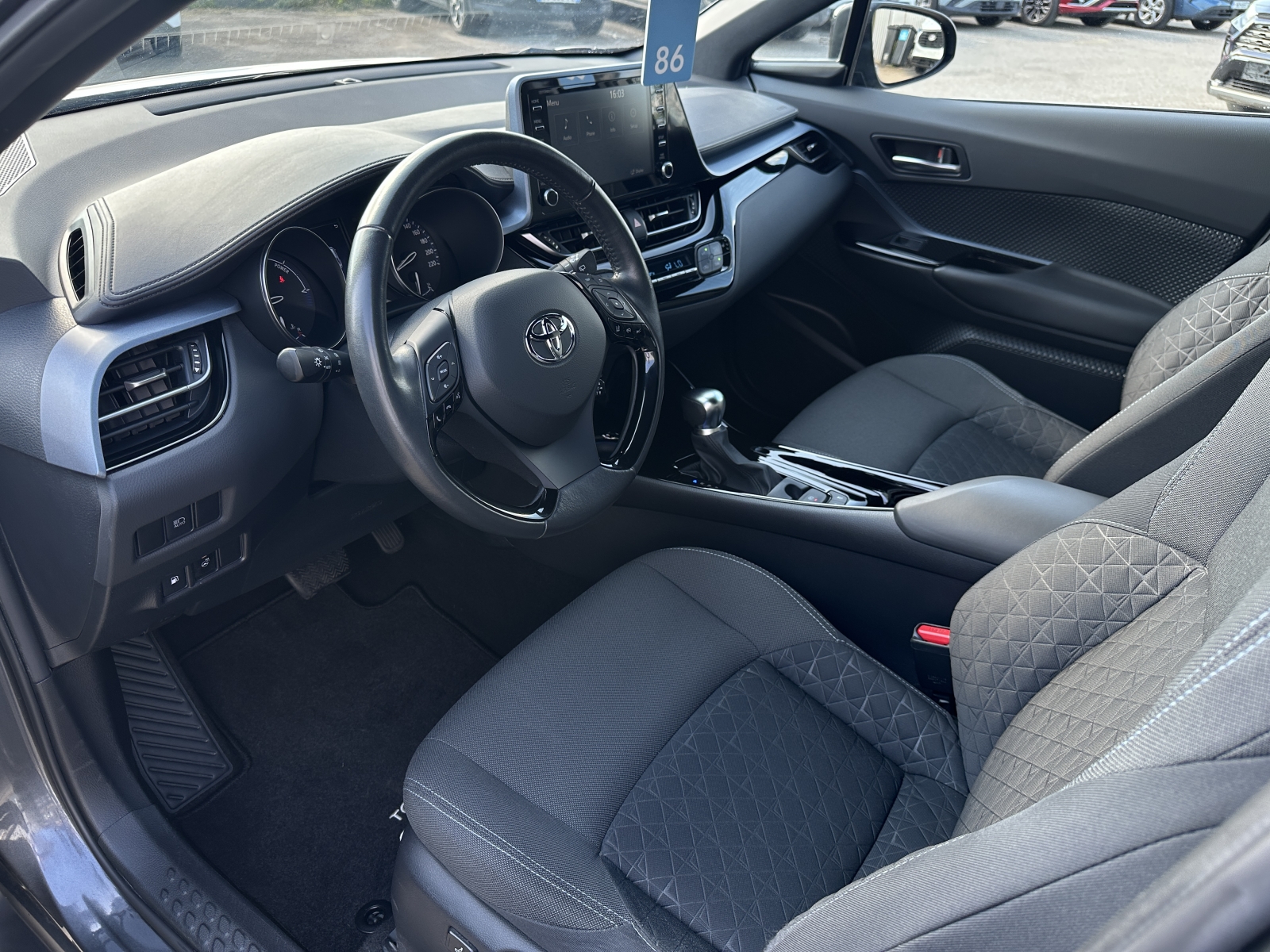Toyota C-HR Hybrid