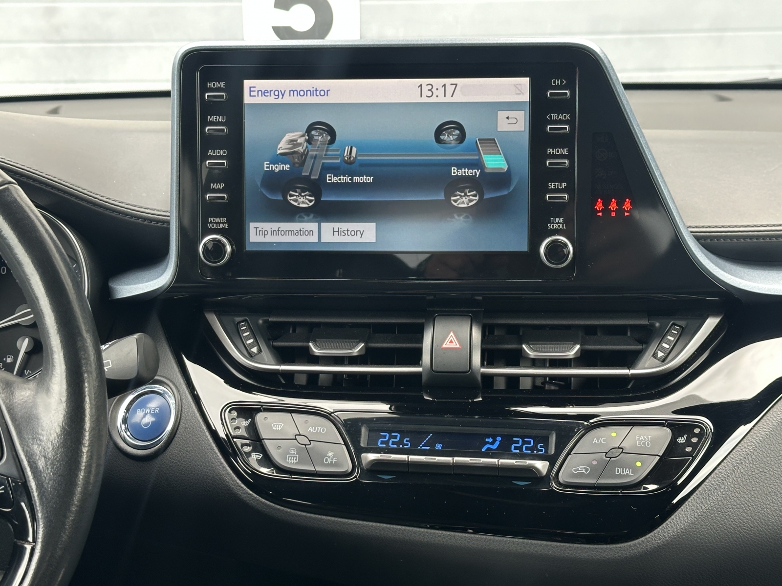 Toyota C-HR Hybrid