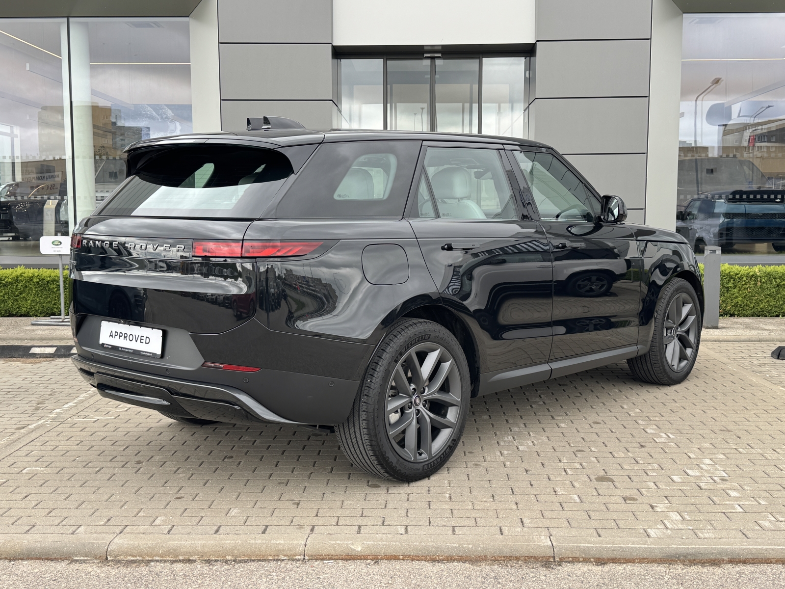 Land Rover Range Rover Sport 3.0 D250 SE