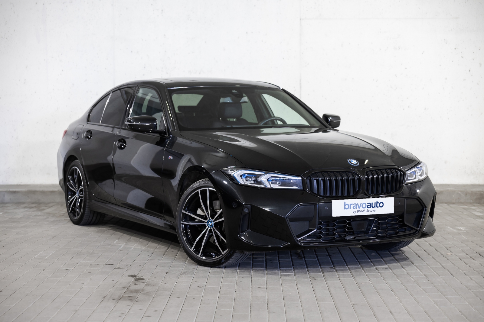 BMW 330 e xDrive