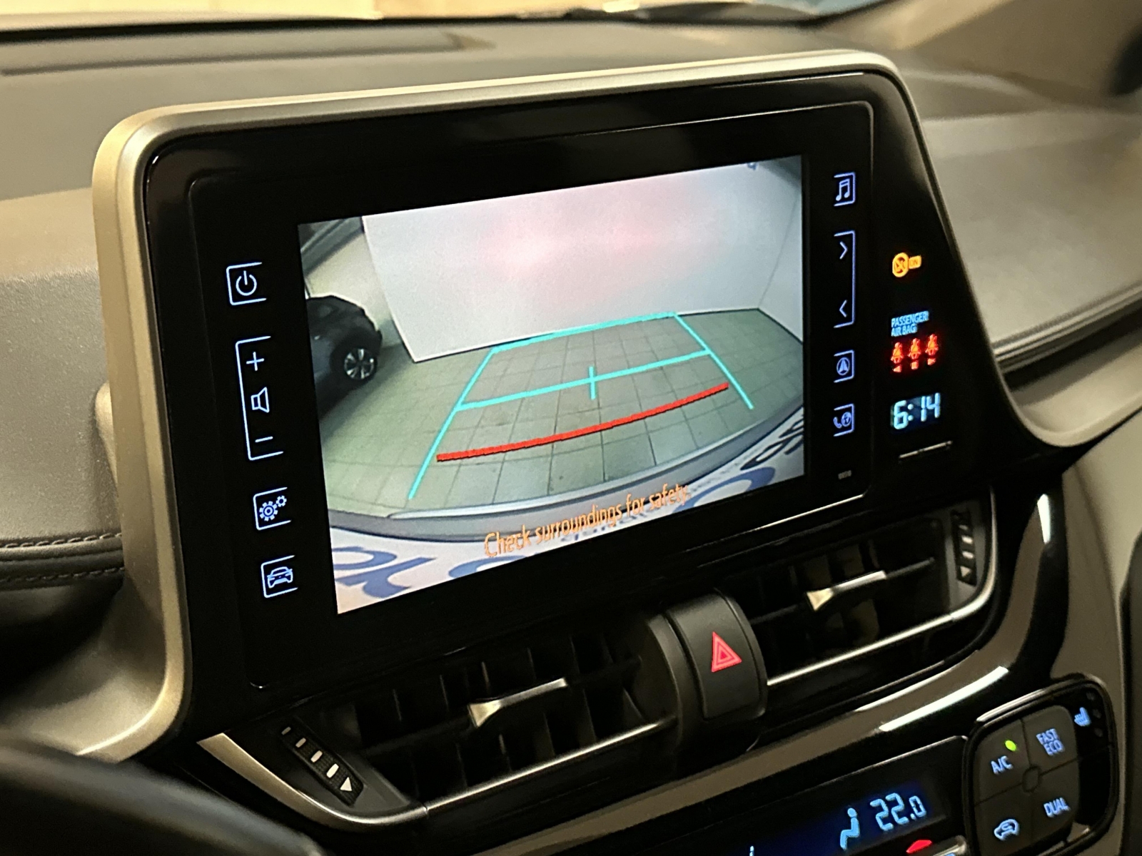 Toyota C-HR Hybrid Style