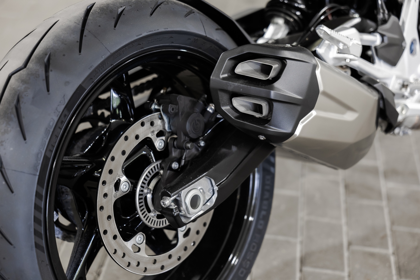 BMW (moto) F 900 R
