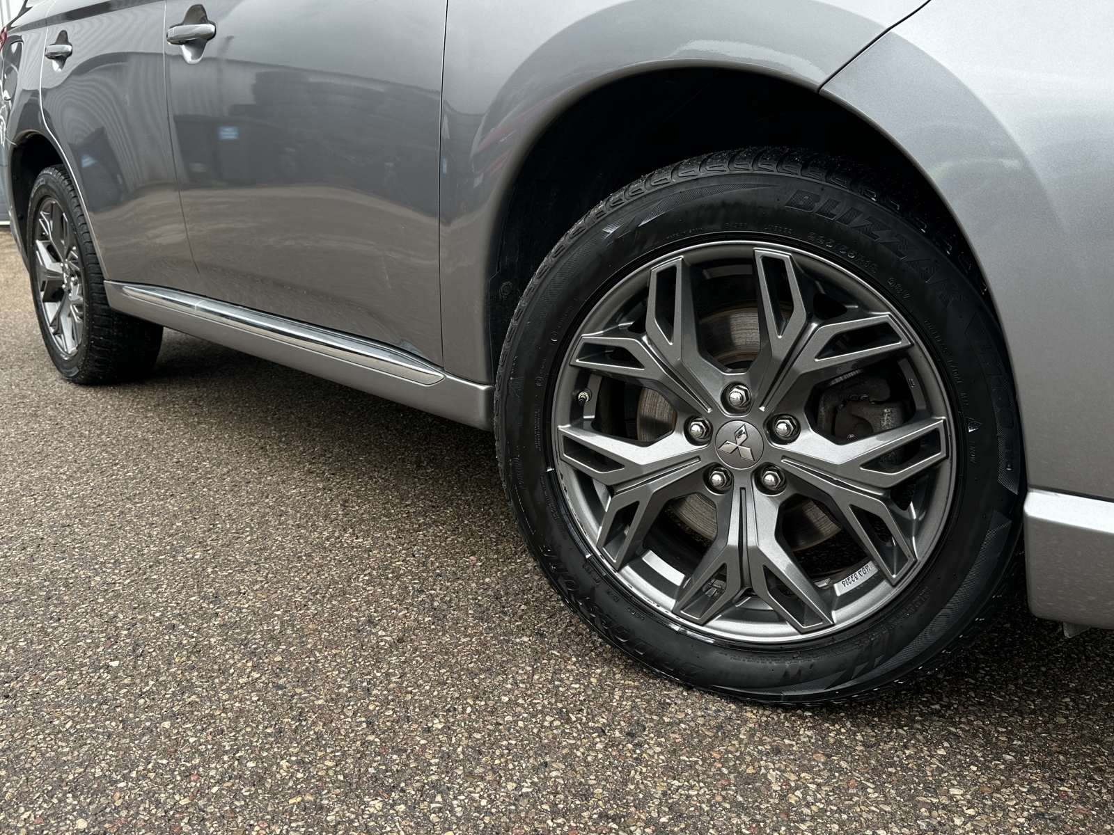 Mitsubishi Outlander Plug-In Hybrid