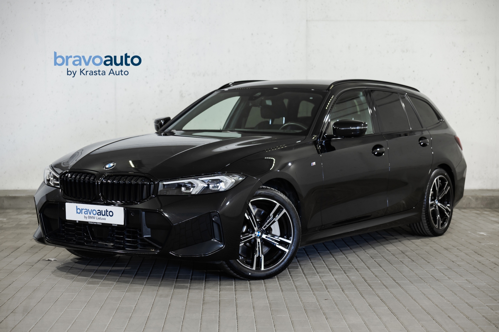 BMW 330 i xDrive