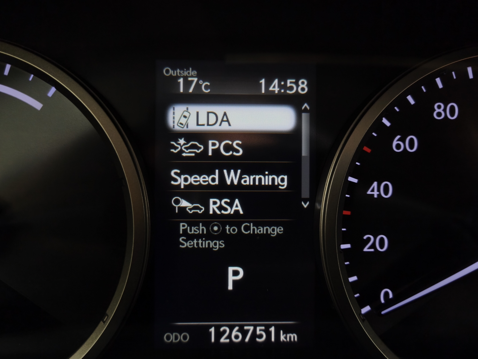 Lexus NX 300h Business Hybrid AWD