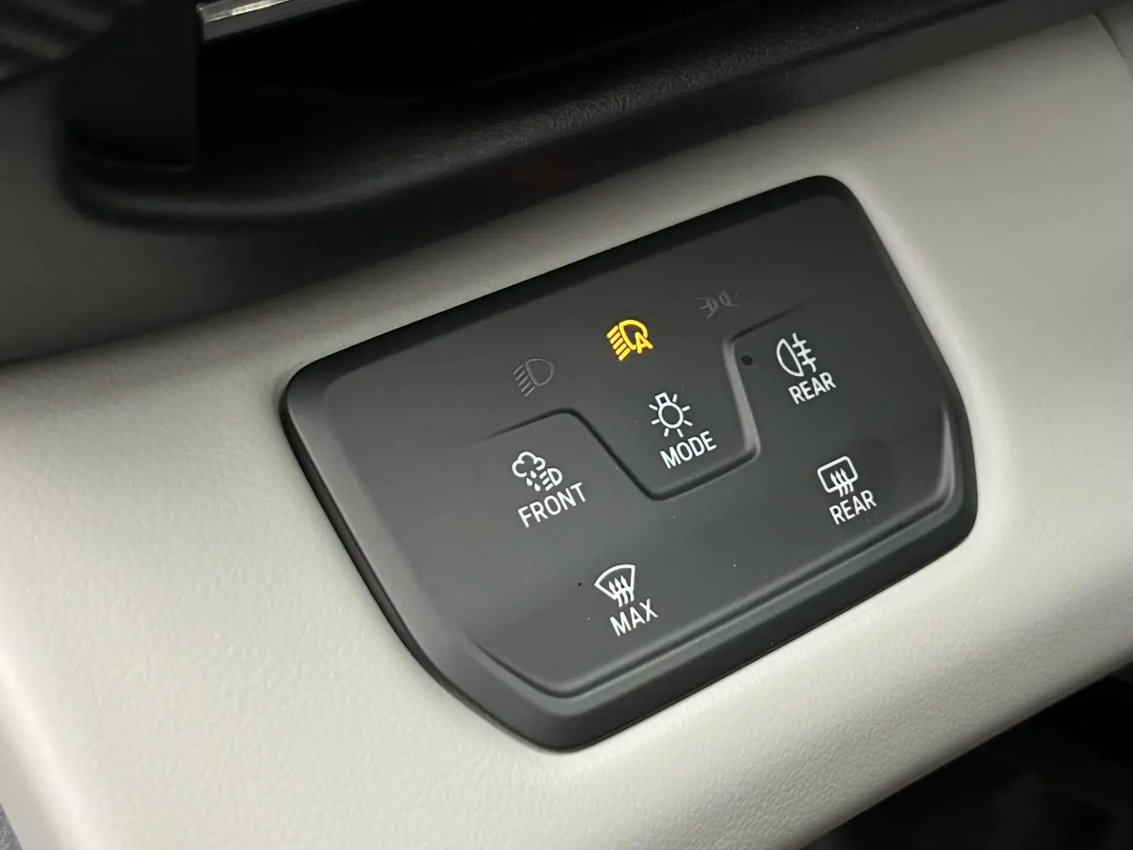 Ford Explorer Premium Extended Range AWD