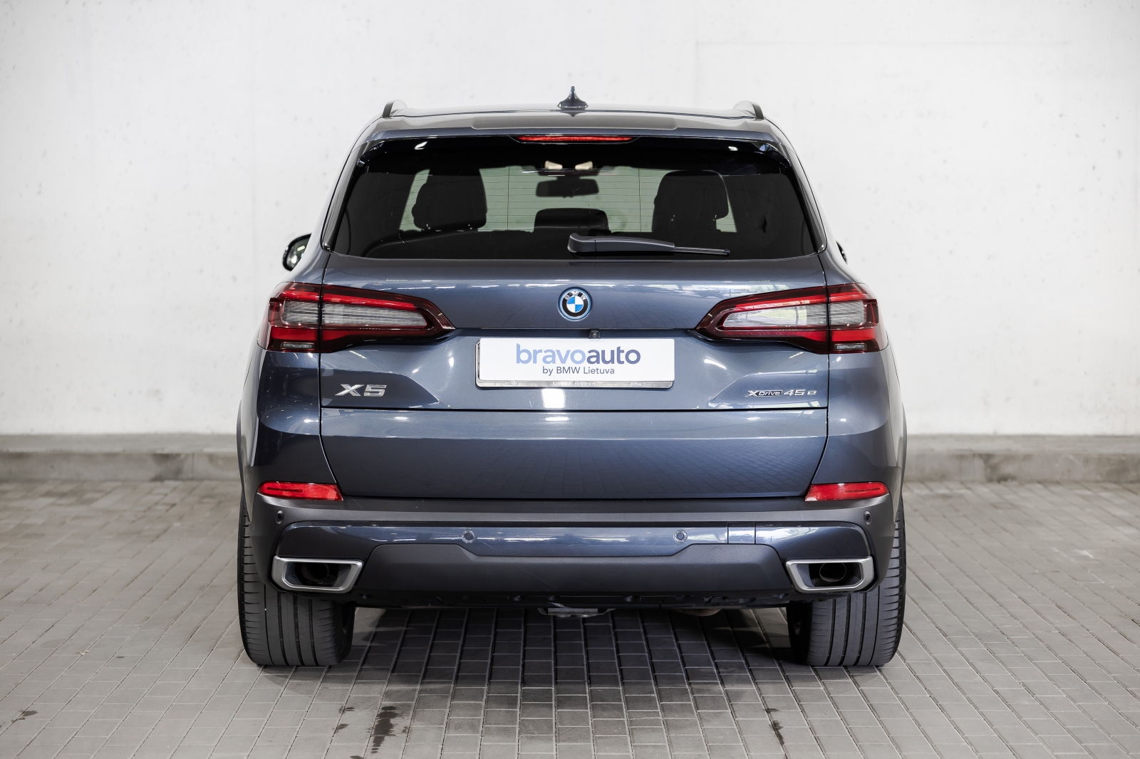 BMW X5 xDrive45e