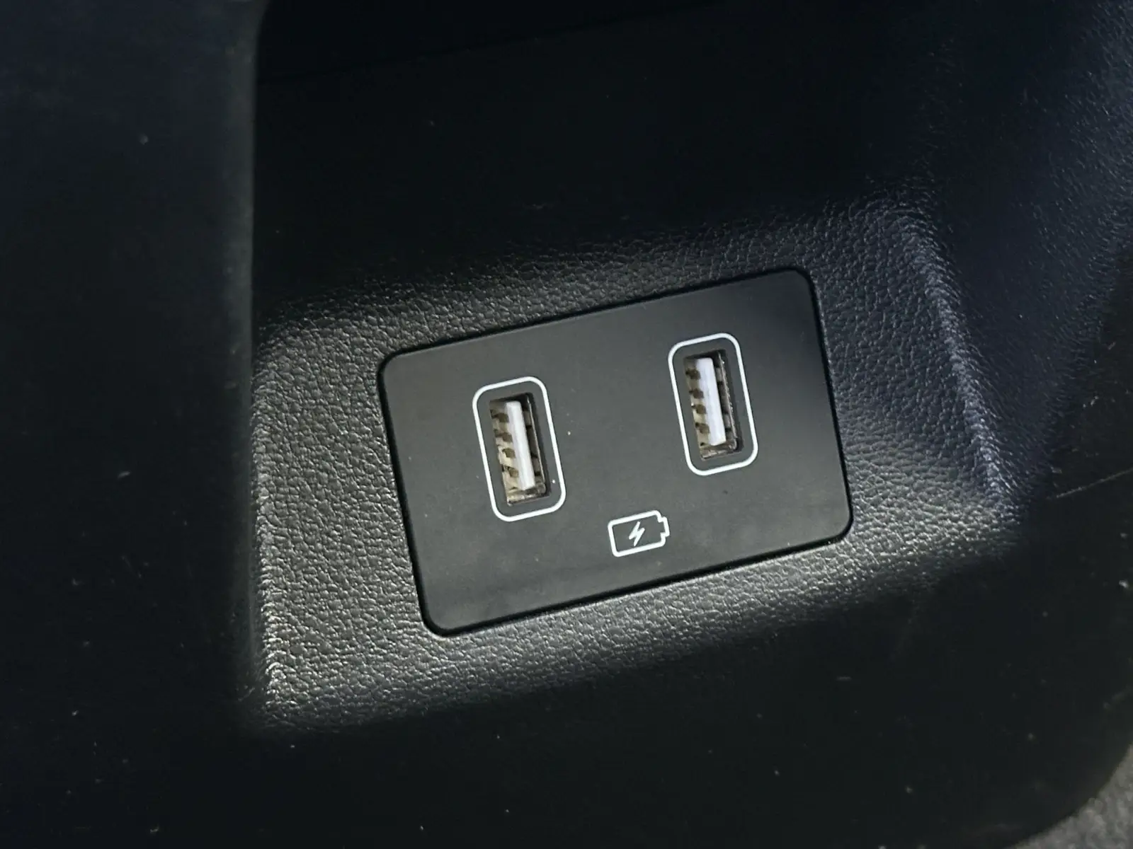 791dade900e35515295c9546491c9cd76a74805f33682.jpg