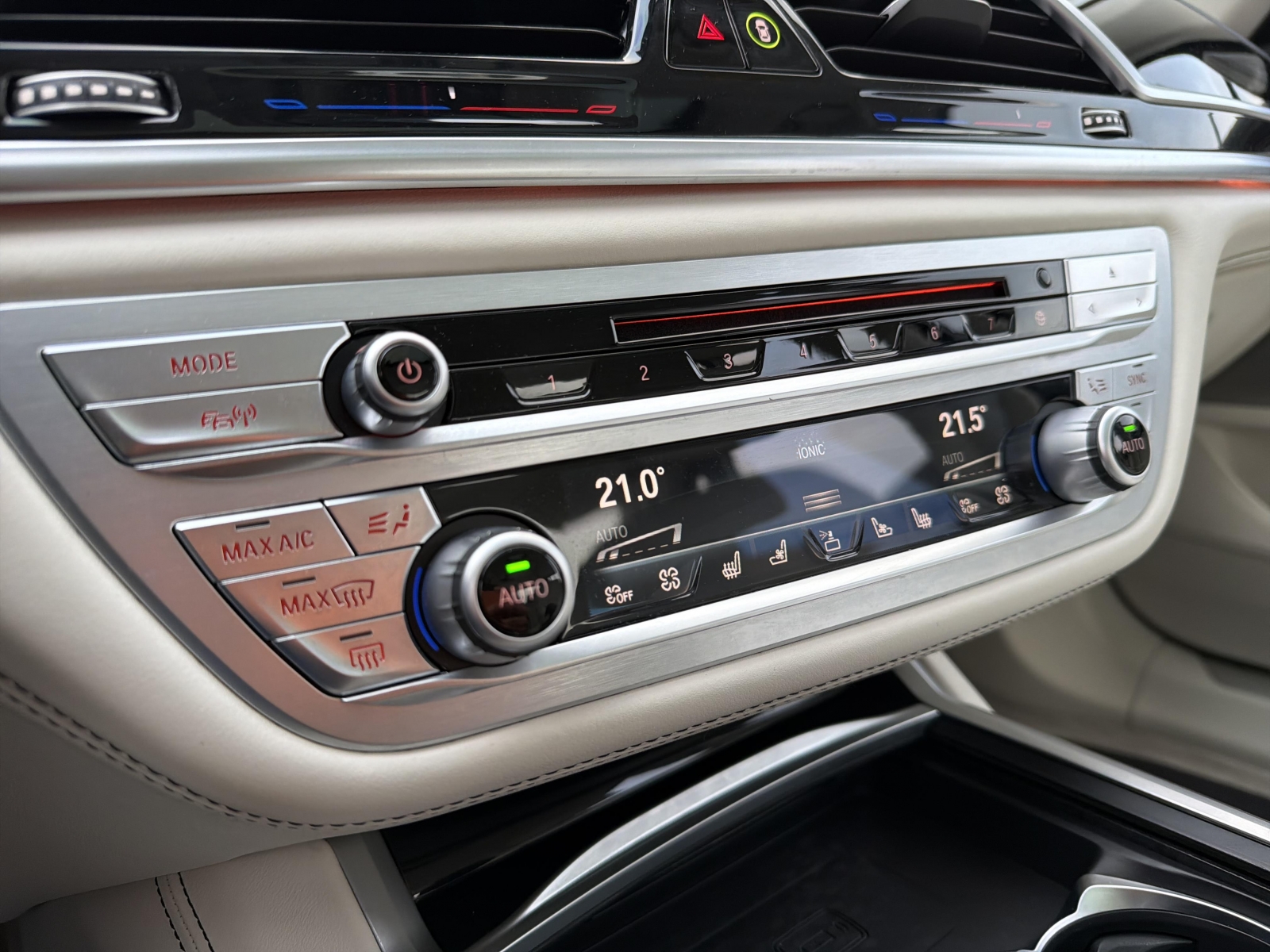 BMW 750 XDrive Individual