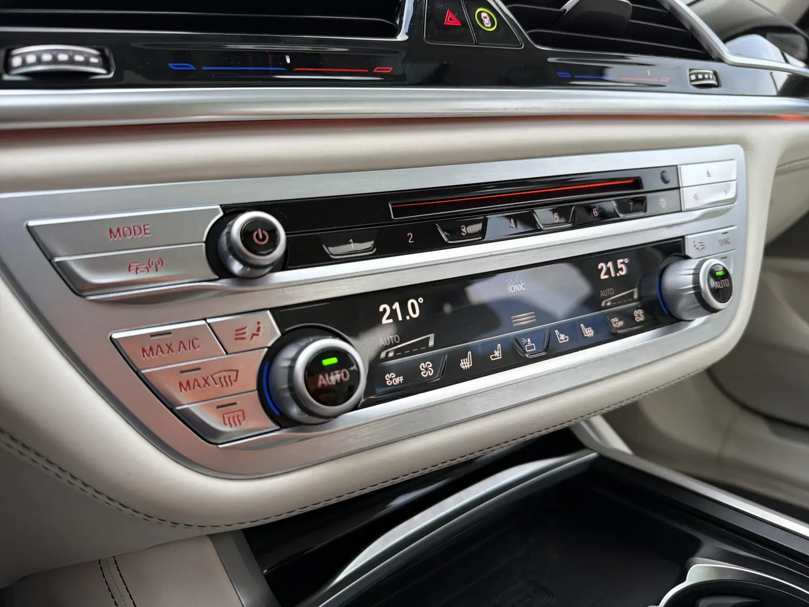 BMW 750 XDrive Individual