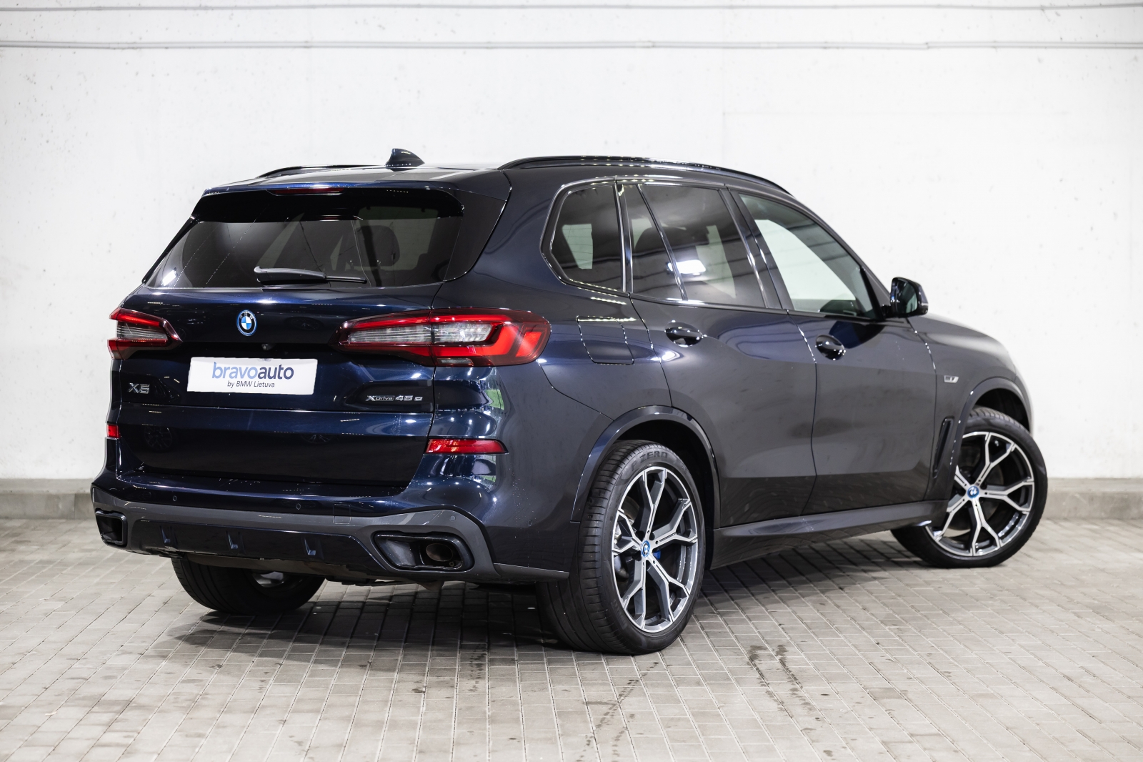 BMW X5 xDrive45e