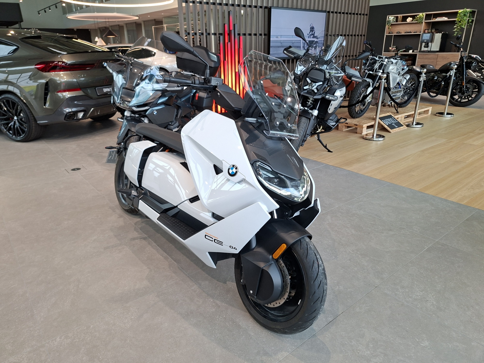 BMW (moto) CE 04